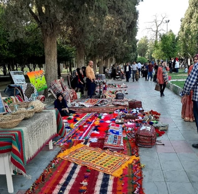برپایی نمایشگاه‌های صنایع‌دستی در فیروزآباد